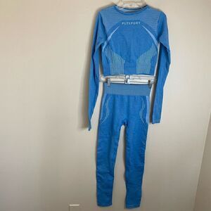 New!PrettyLittleThing| Activewear Set| Steel blue
